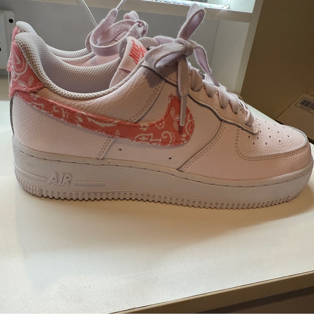 Nike Women's Light Pink Air Force Sneakers